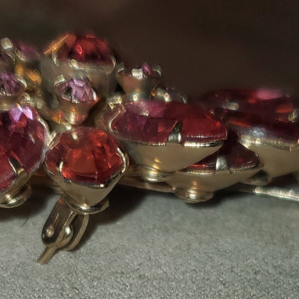 Vintage Estate Juliana Brooch Pin - Picture 2 of 8